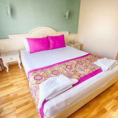 S3 Hotels Orange Олудениз Екстериор снимка