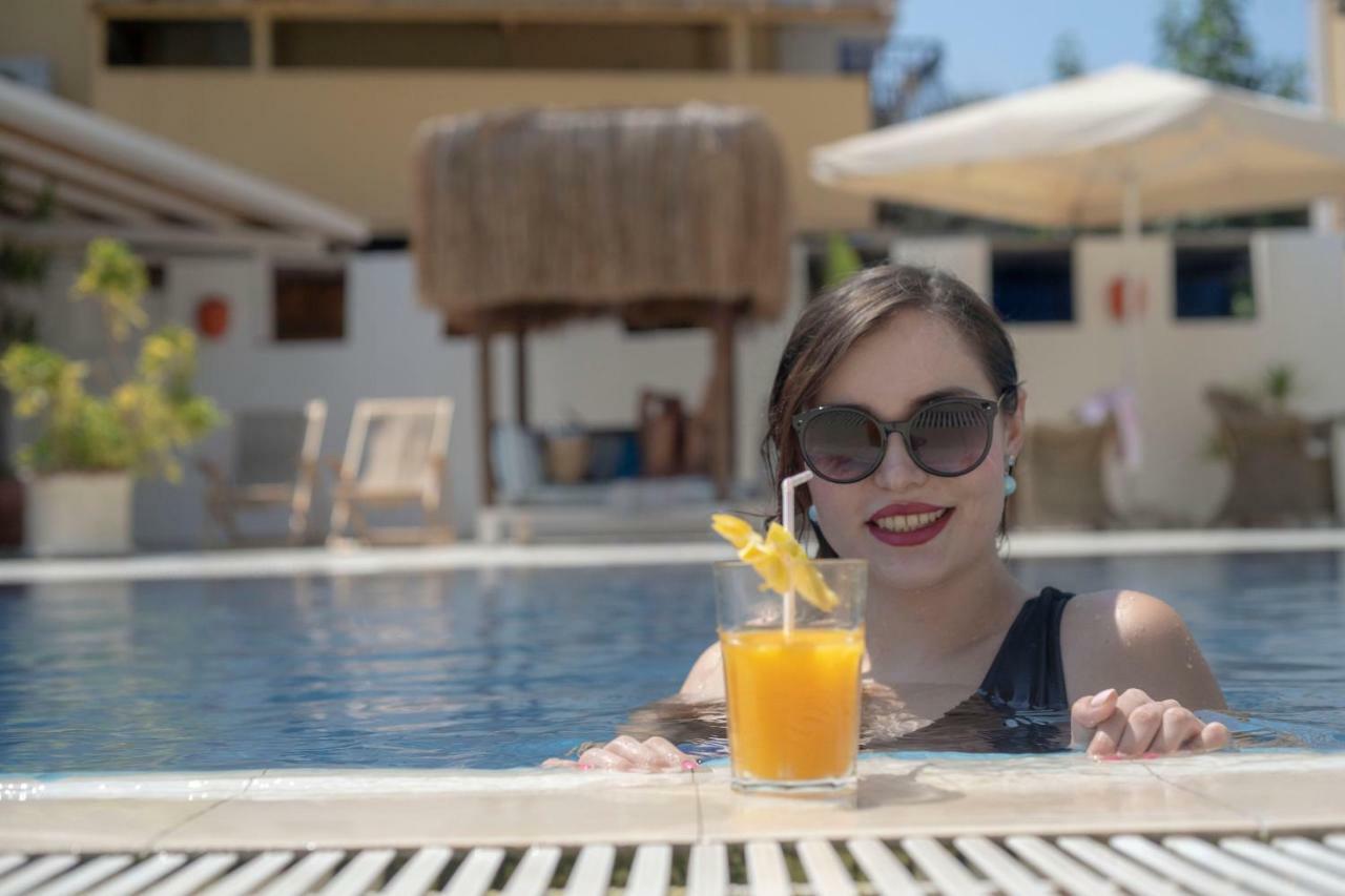 S3 Hotels Orange Олудениз Екстериор снимка